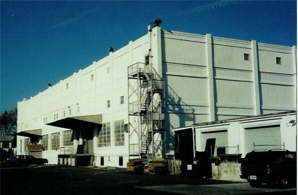 Primary Photo Of 340 E Broad St, Burlington Warehouse For Lease