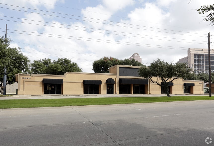 More Photos Of 13520 Dallas Pky, Dallas Unknown For Lease