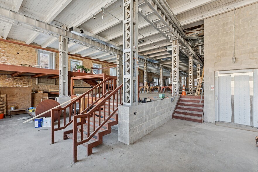 More Photos Of 165 N May St, Chicago Land For Sale