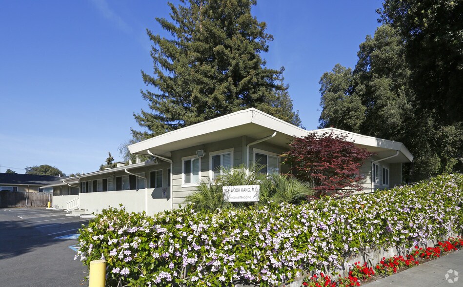 More Photos Of 2000 W Hedding St, San Jose Medical For Lease