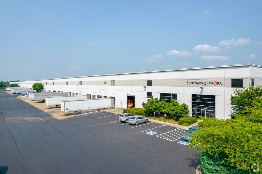 More Photos Of 2300-2375 Midway Ln, Smyrna Distribution For Lease