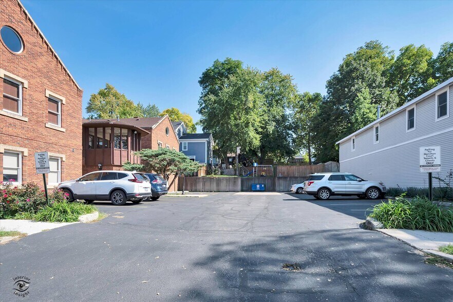 More Photos Of 1000 S Hamilton St, Lockport Loft Creative Space For Sale