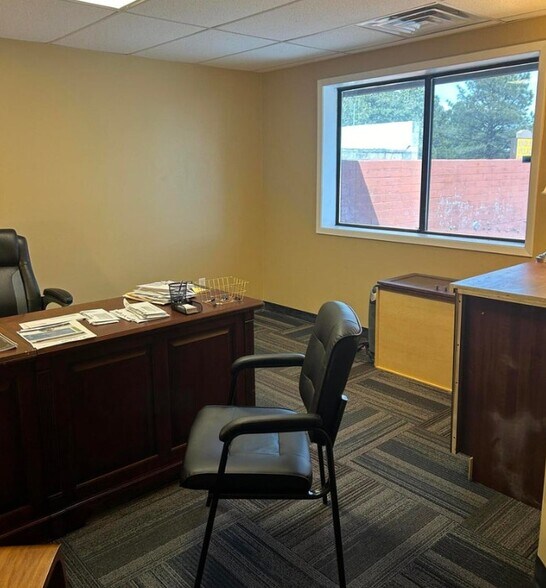 More Photos Of 2705 N 4th St, Flagstaff Office For Sale