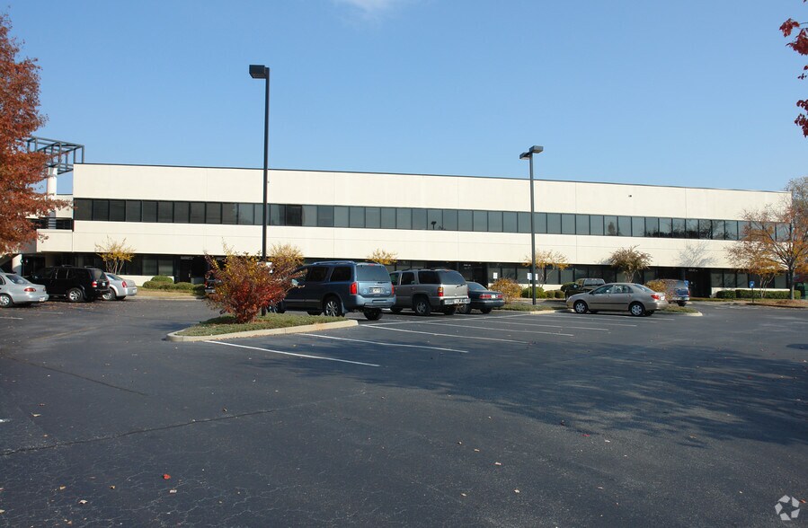 More Photos Of 5161 Brook Hollow Pky, Norcross Unknown For Lease