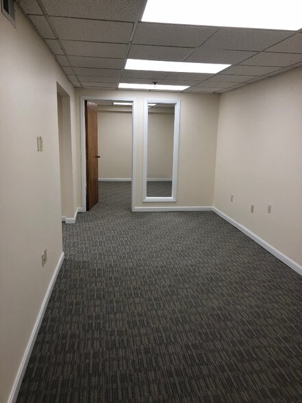More Photos Of 1212 Hancock St, Quincy Office For Lease