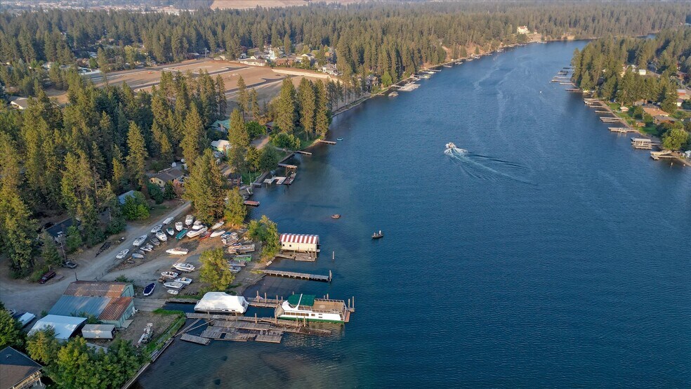 More Photos Of 5729 E Marine Dr, Post Falls Marina For Sale