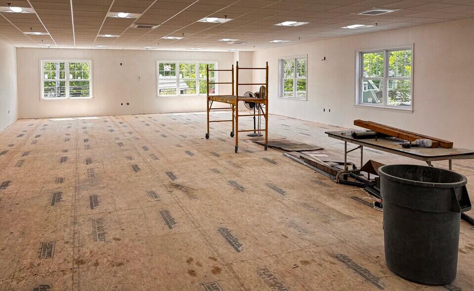 More Photos Of 249 South St, Plainville Office For Lease