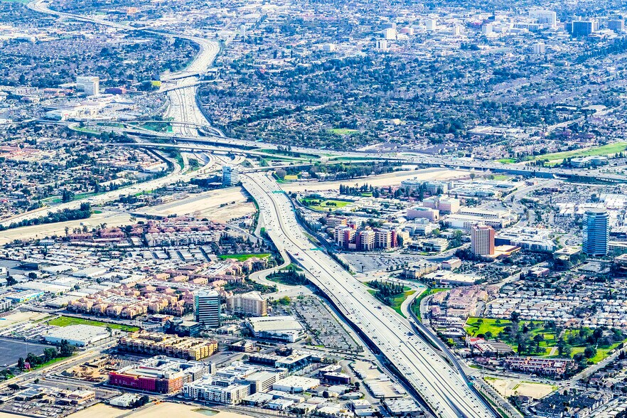 More Photos Of 1515 E Orangewood Ave, Anaheim Office For Sale