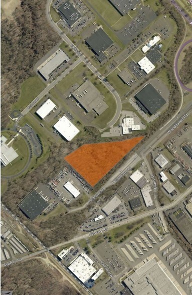 More Photos Of 2021 Woodhaven Rd, Philadelphia Distribution For Lease