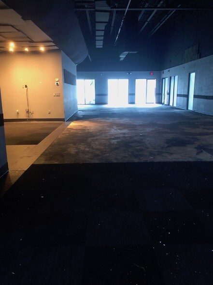 More Photos Of 7500 NW 25th St, Miami Unknown For Lease