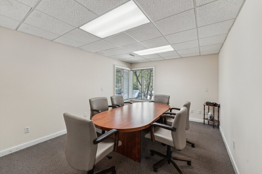 More Photos Of 3816-3826 Bland Rd, Raleigh Office For Sale