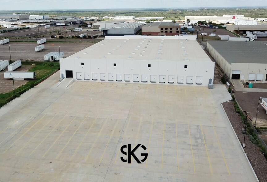 More Photos Of 14609 Atlanta Dr, Laredo Warehouse For Lease