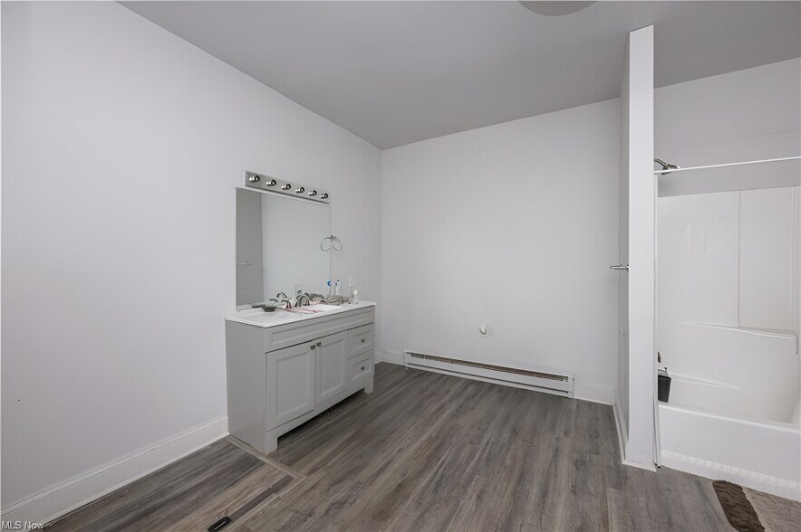 More Photos Of 824 12th St NW, Canton Storefront Retail Residential For Sale