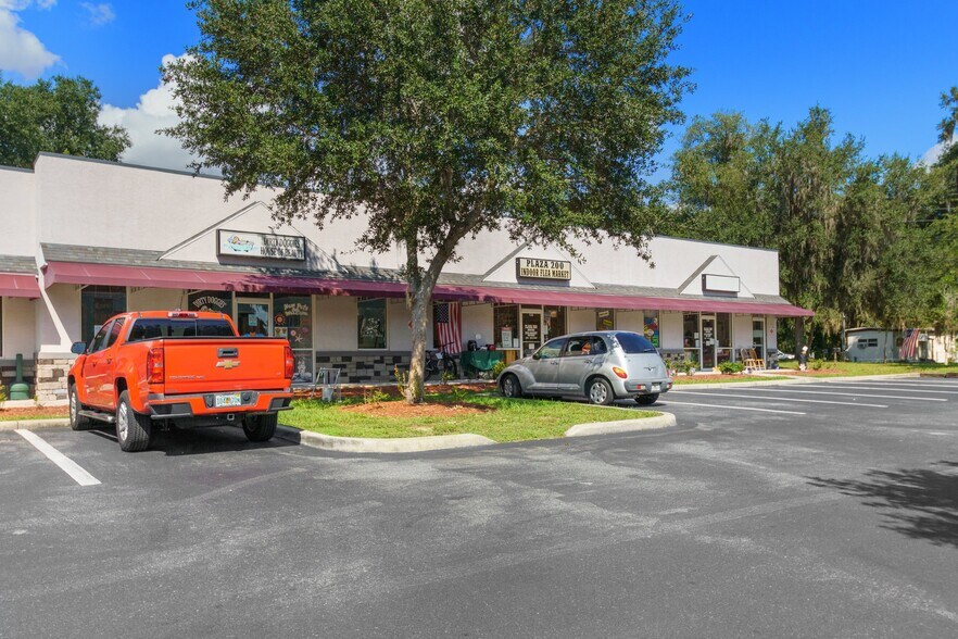 More Photos Of 3451 E Louise Ln, Hernando General Retail For Lease