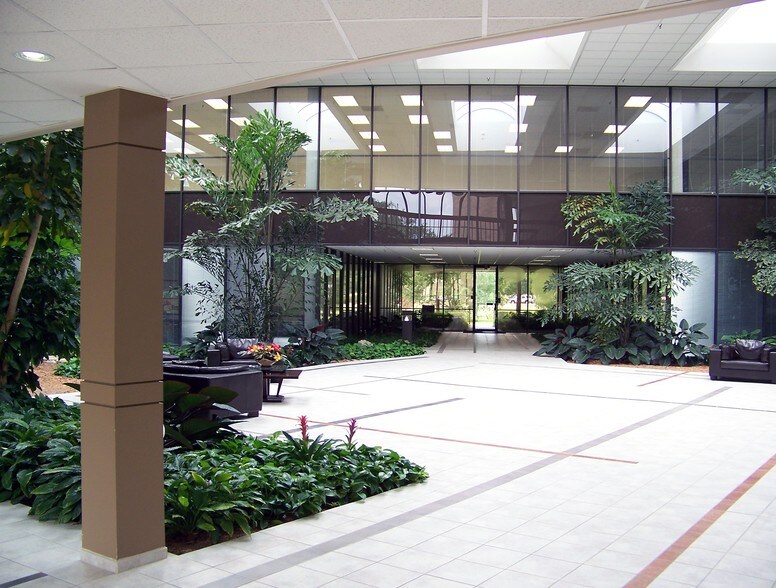 More Photos Of 10707 Corporate Dr, Stafford Coworking Space