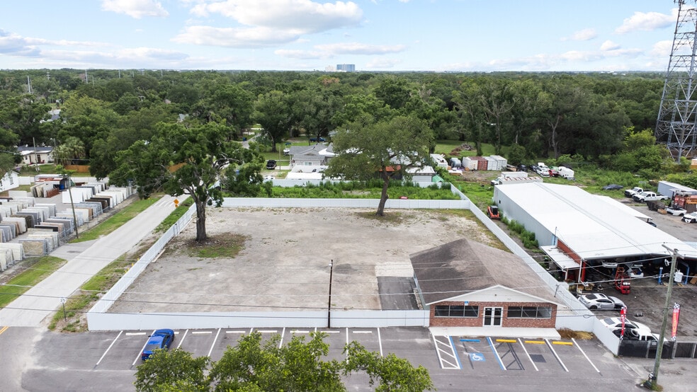 Primary Photo Of 7604 Broadway Ave, Tampa Freestanding For Lease