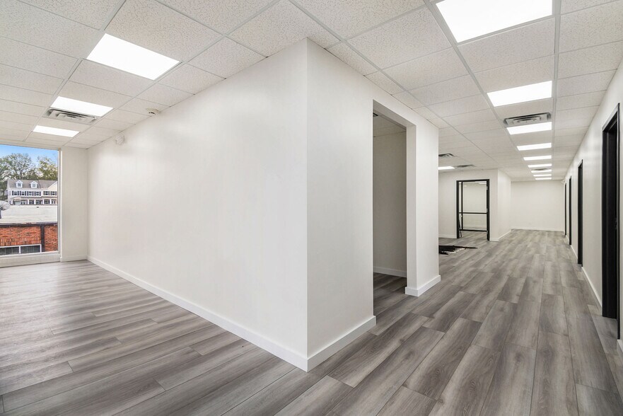 More Photos Of 45 South Ave SE, Marietta Loft Creative Space For Lease