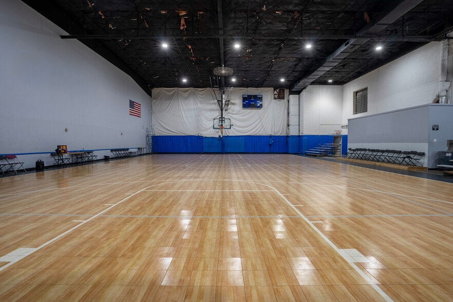 More Photos Of 8160 Regent Pky, Fort Mill Flex For Lease