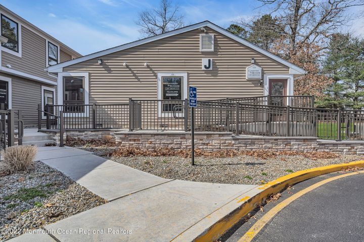 More Photos Of 776-780 Commons Way, Toms River Office For Sale