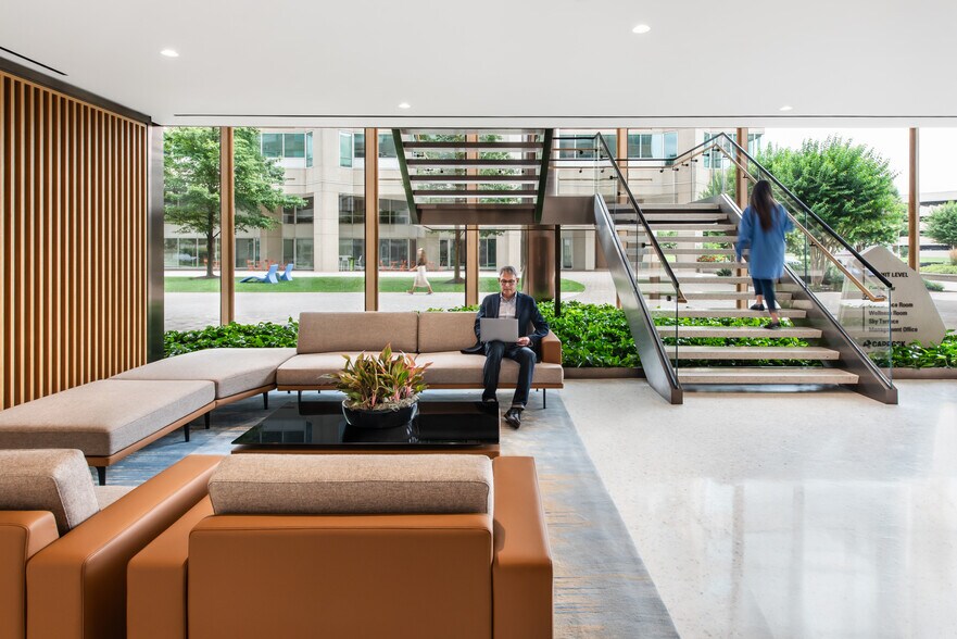 More Photos Of 6903 Rockledge Dr, Bethesda Unknown For Lease