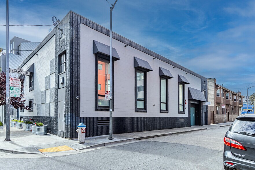 More Photos Of 33 Falmouth St, San Francisco Office For Lease
