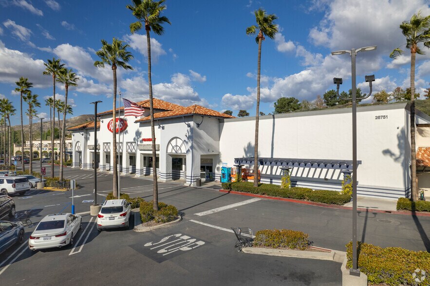 More Photos Of 26731-26771 Portola Pky, Foothill Ranch Unknown For Lease