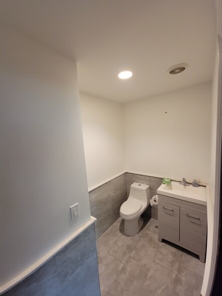 More Photos Of 539 E Garvey Ave, Monterey Park Office For Lease