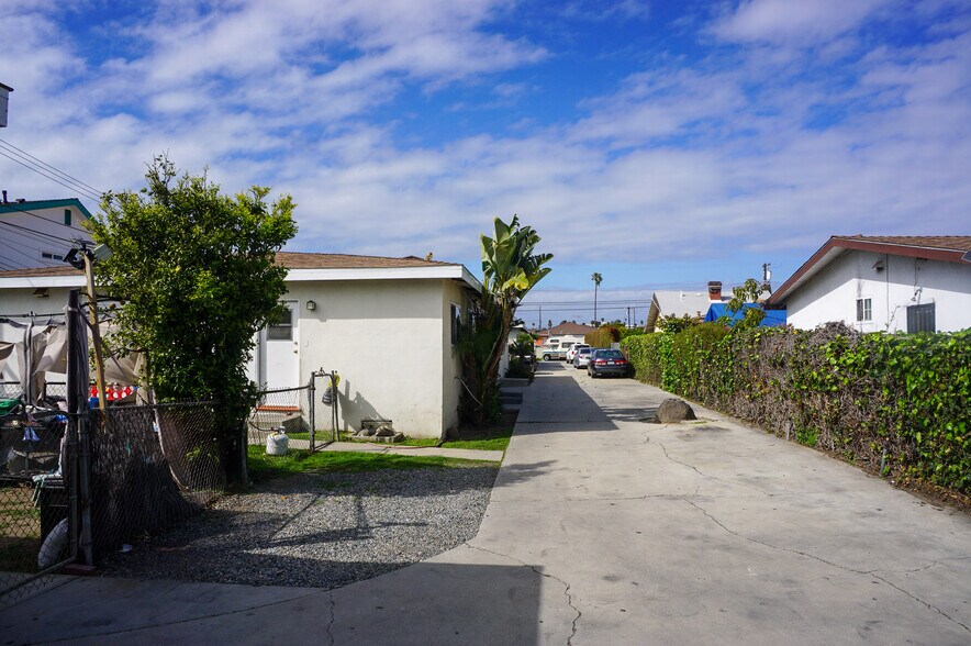 More Photos Of 4232-4236 W 106th St, Inglewood Apartments For Sale