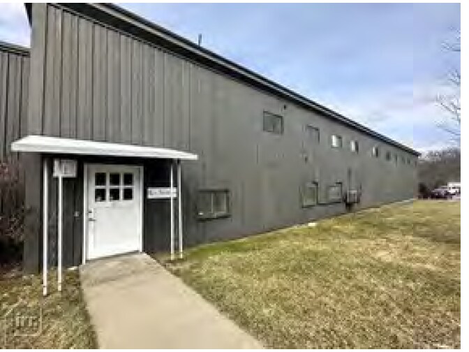 More Photos Of 30-32 Mill @ Walnut Street, Assonet Manufacturing For Sale