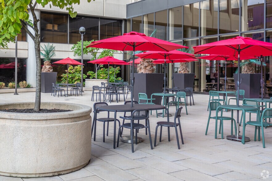 More Photos Of 201 E 4th St, Cincinnati Unknown For Lease