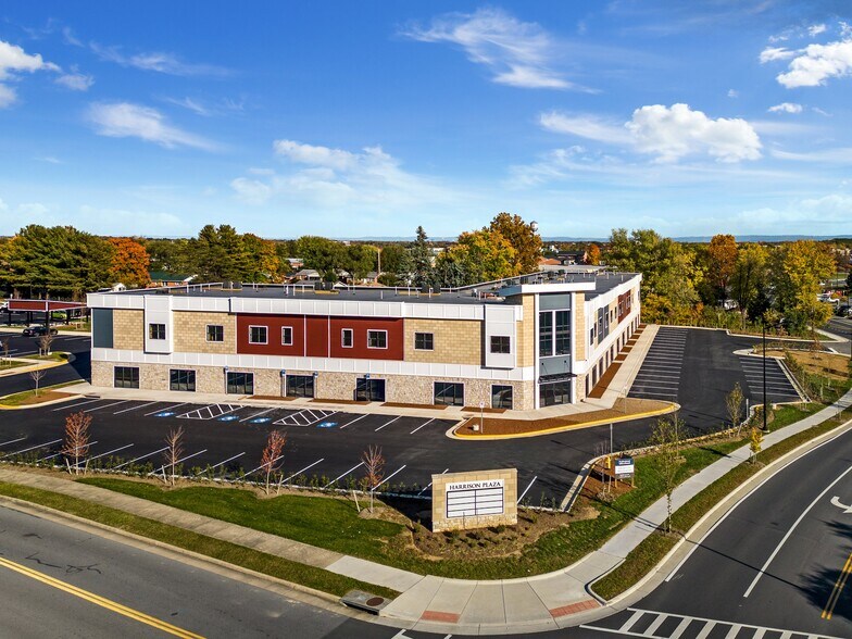 More Photos Of 230 Hope Dr, Winchester General Retail For Lease