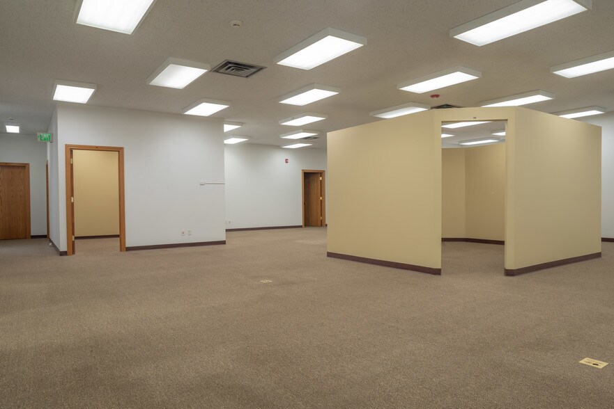 More Photos Of 2055 Garrett Way, Pocatello Office For Lease