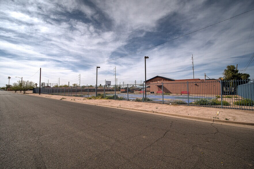 More Photos Of NEC 17th Ave & Hadley St, Phoenix Land For Sale