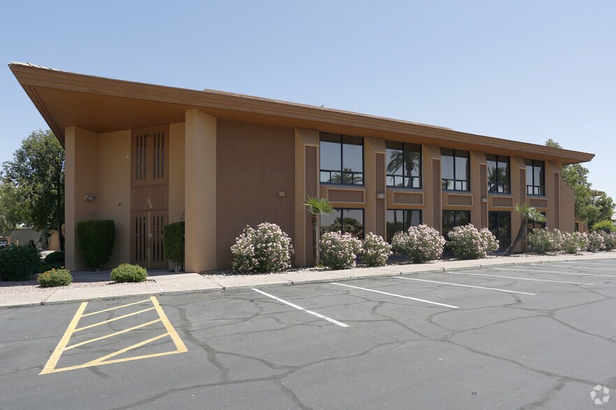 More Photos Of 2720 E Thomas Rd, Phoenix Office For Lease