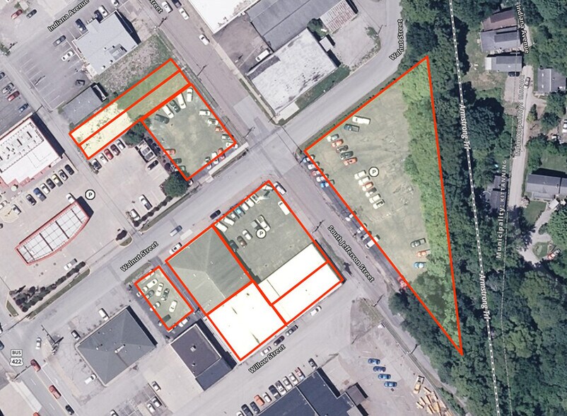 More Photos Of 151 Walnut St, Kittanning Auto Dealership For Sale