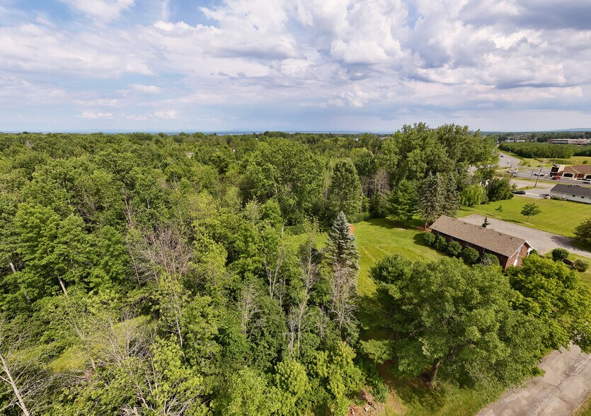 More Photos Of 228 Tom Miller Rd, Plattsburgh Flex For Sale