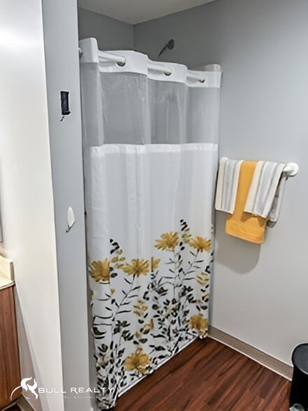 More Photos Of 1001 Research Center Atlanta Dr SW, Atlanta Assisted Living For Sale