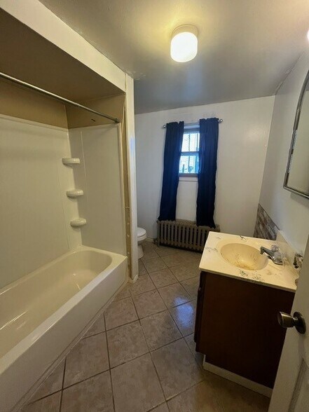 More Photos Of 48 S Kennedy Dr, Mcadoo Apartments For Sale