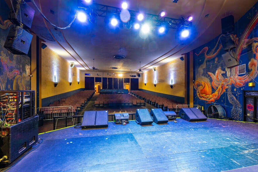 More Photos Of 230 Main St, Hobart Movie Radio TVStudio For Sale