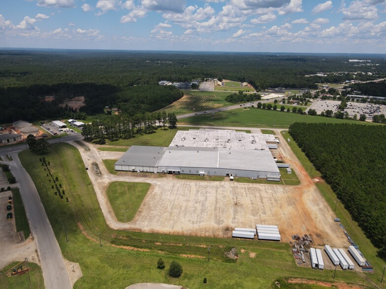 Primary Photo Of 78 Plant Dr, Monroeville Manufacturing For Sale