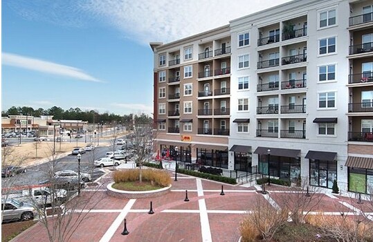 More Photos Of 4330 Peachtree Rd NE, Atlanta Unknown For Lease