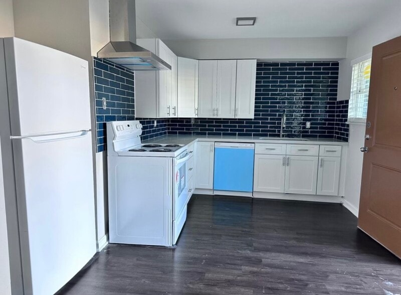 More Photos Of 1824 Thonig Rd, Houston Apartments For Sale