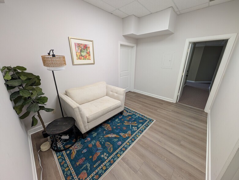 More Photos Of 1717 Legion Rd, Chapel Hill Coworking Space