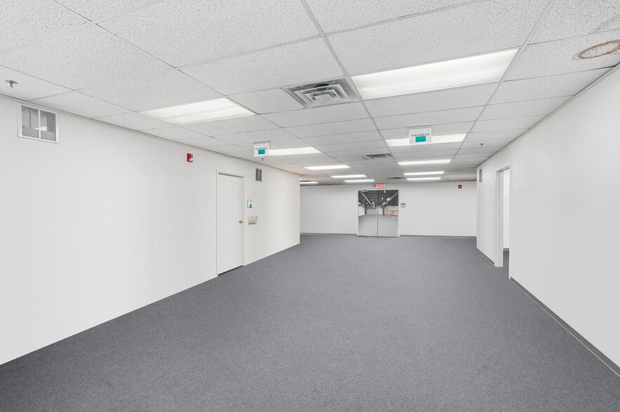 More Photos Of 950 Colwell Ln, Conshohocken Warehouse For Lease