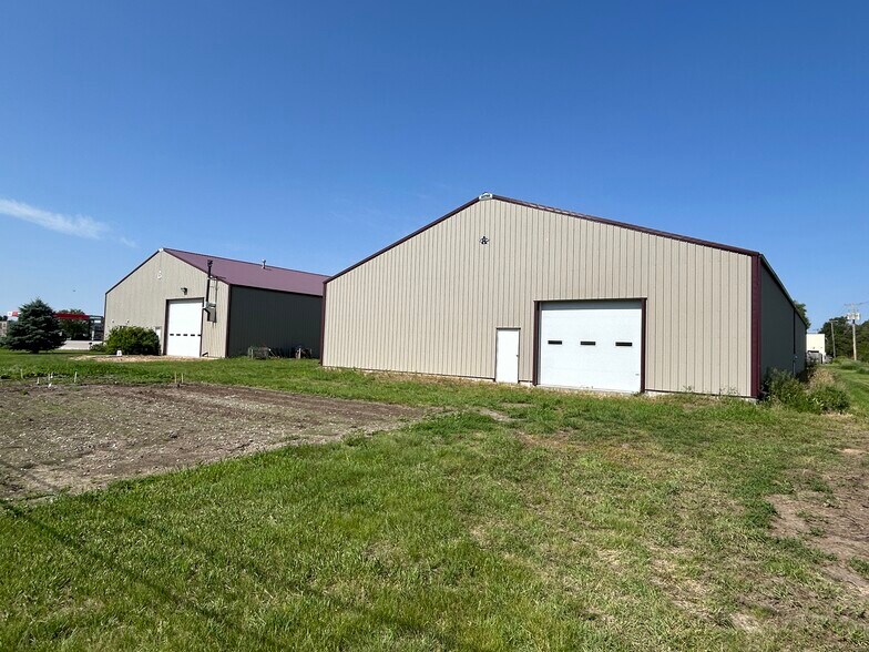 More Photos Of 1530 1st St, Friend Land For Sale