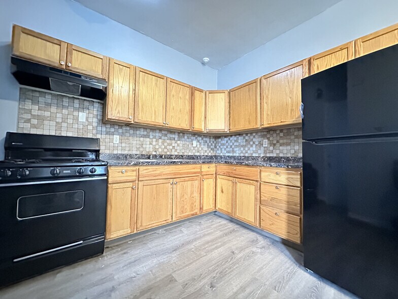 More Photos Of 4817 S King Dr, Chicago Apartments For Sale