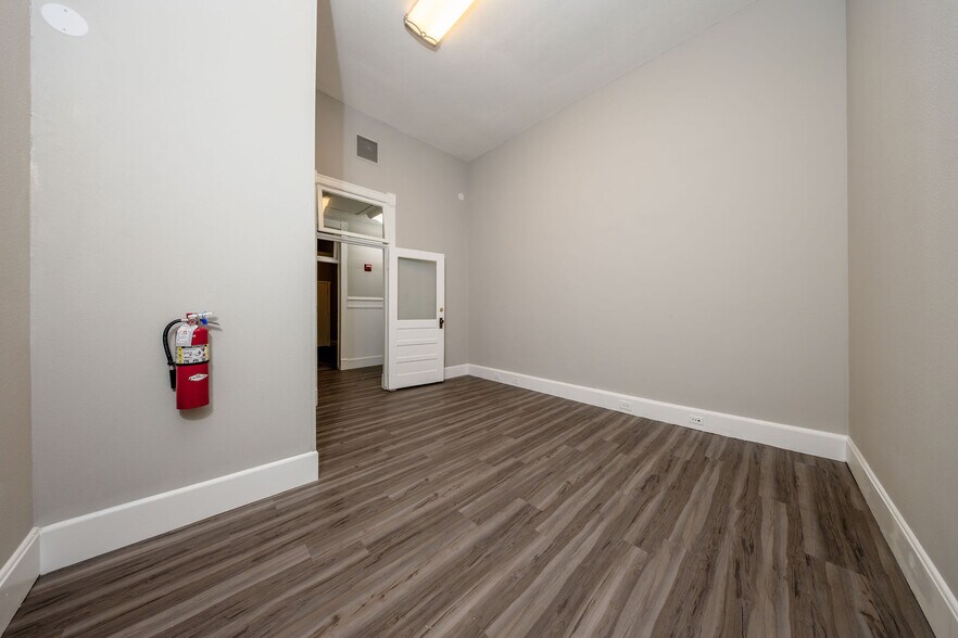 More Photos Of 121 E 1st St, Sanford Office Residential For Sale