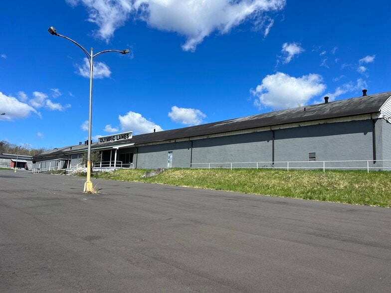 More Photos Of 5 Elmwood Rd, Menands General Retail For Sale