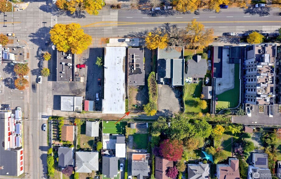 More Photos Of 6517 35th Ave SW, Seattle Medical For Sale