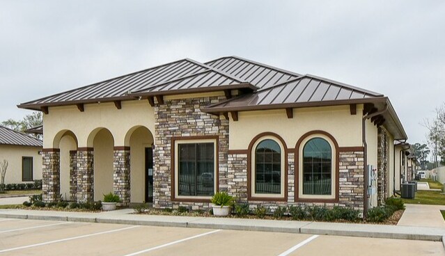 More Photos Of 12807 Haynes Rd, Houston Unknown For Lease